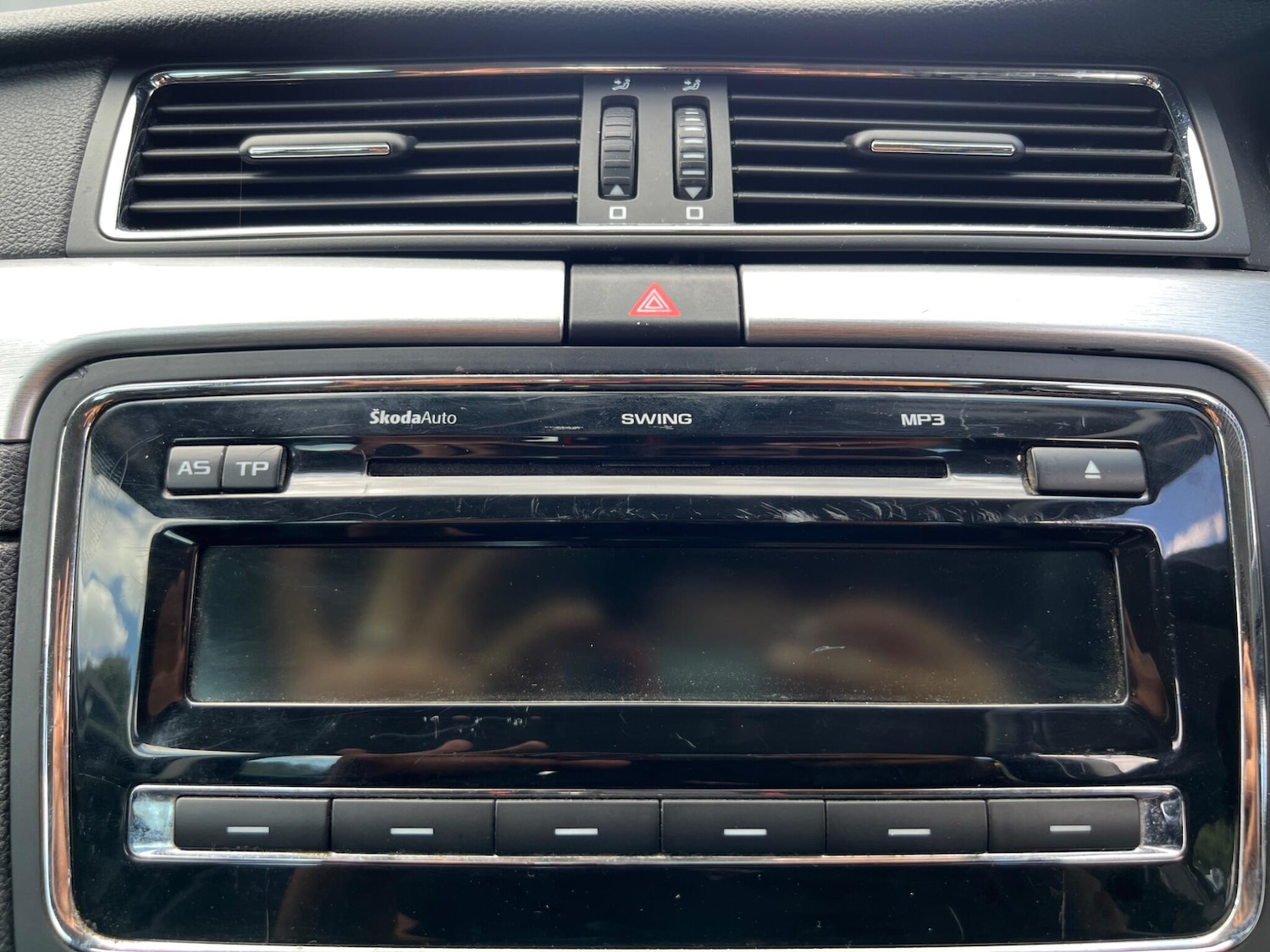 Used Skoda Superb 2015 for sale - 76612836: Photo 28