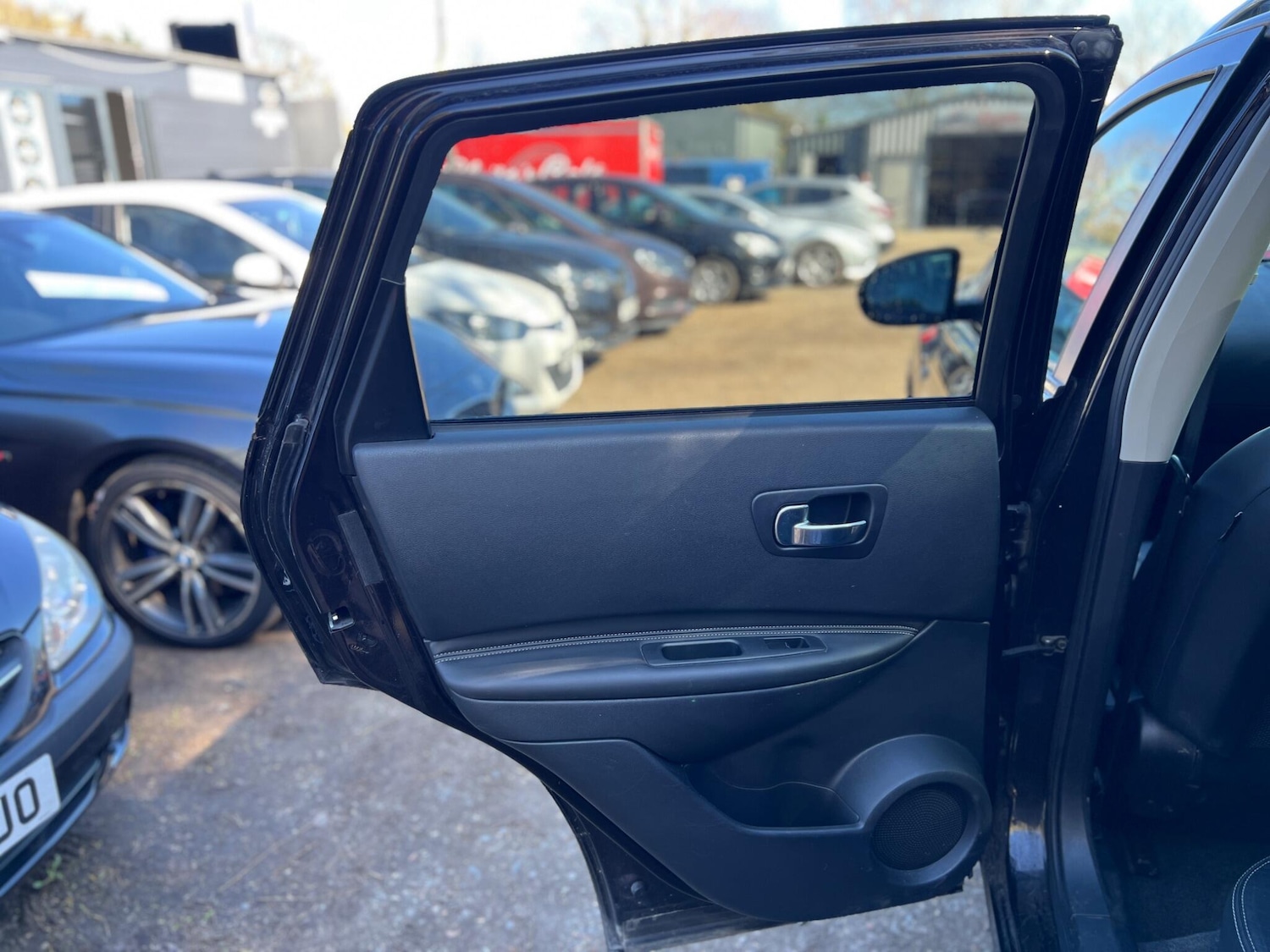 Used Nissan Qashqai 2009 for sale - 77958276: Photo 14