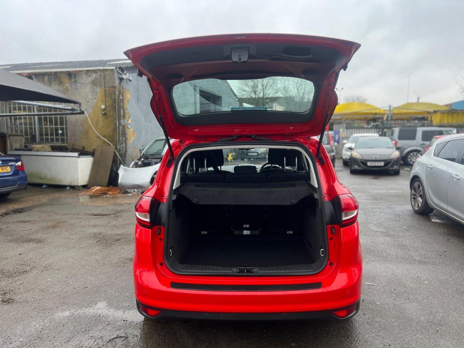 Used Ford C-Max 2017 for sale - 77291121: Photo 18