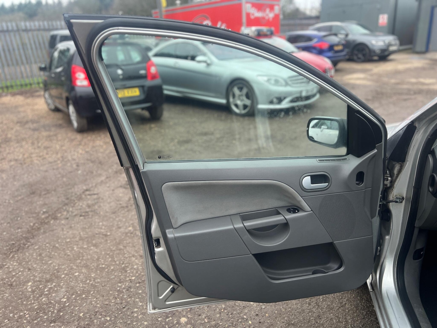 Used Ford Fiesta 2003 for sale - 77793513: Photo 21