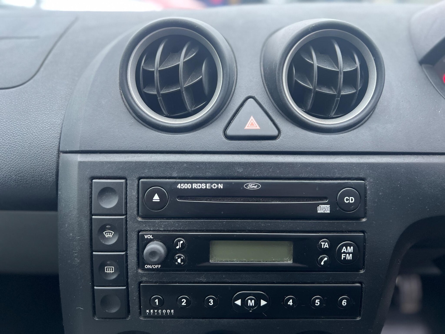 Used Ford Fiesta 2003 for sale - 77793513: Photo 26