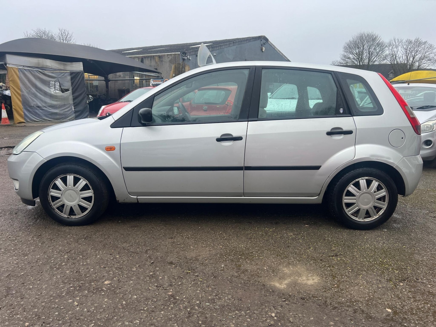 Used Ford Fiesta 2003 for sale - 77793513: Photo 9