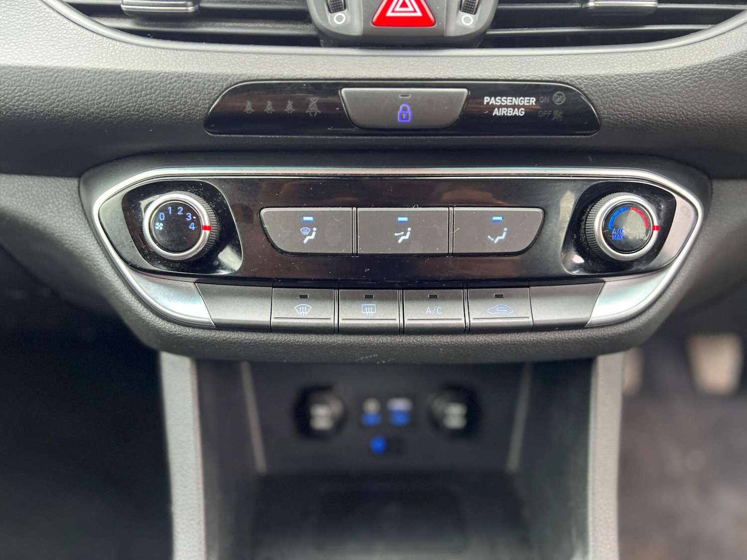 Used Hyundai i30 2018 for sale - 76855687: Photo 28