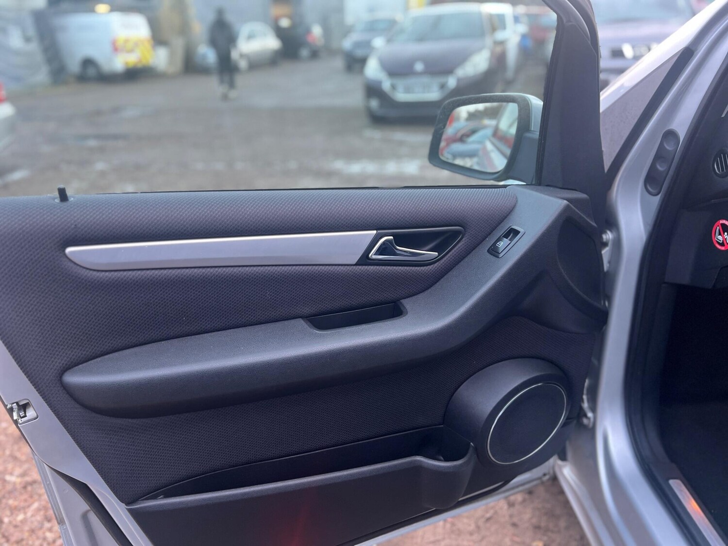 Used Mercedes-Benz A-Class 2011 for sale - 77120362: Photo 17