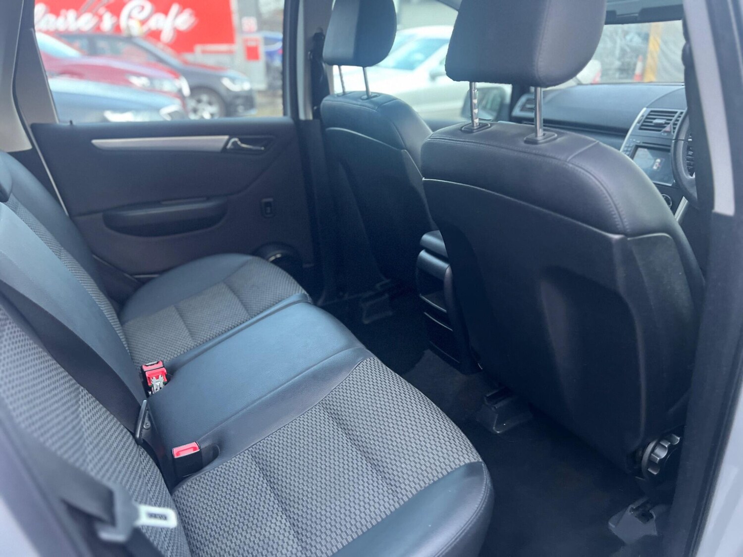 Used Mercedes-Benz A-Class 2011 for sale - 77120362: Photo 23