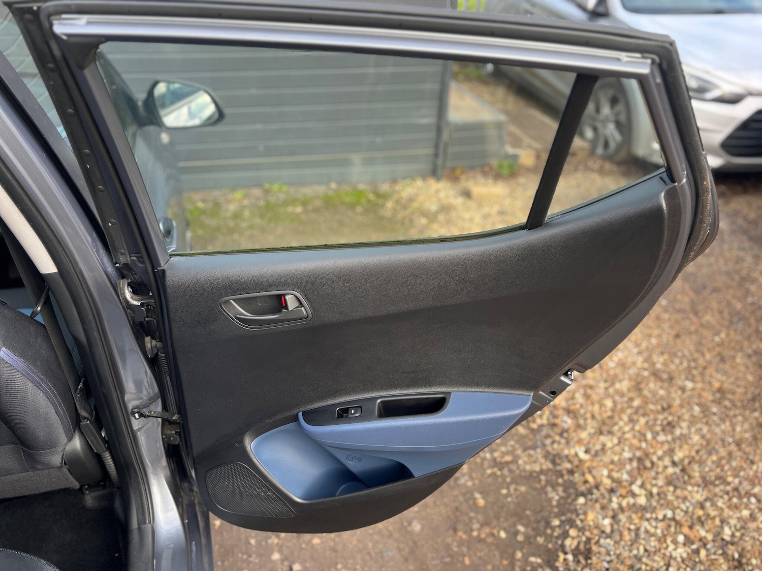 Used Hyundai i10 2014 for sale - 77050156: Photo 15