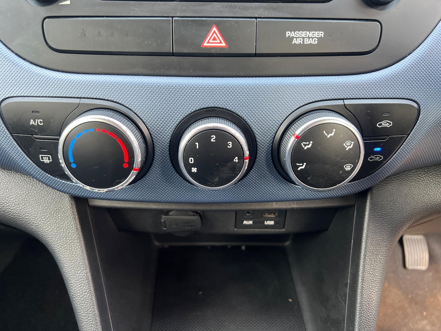 Used Hyundai i10 2014 for sale - 77050156: Photo 26