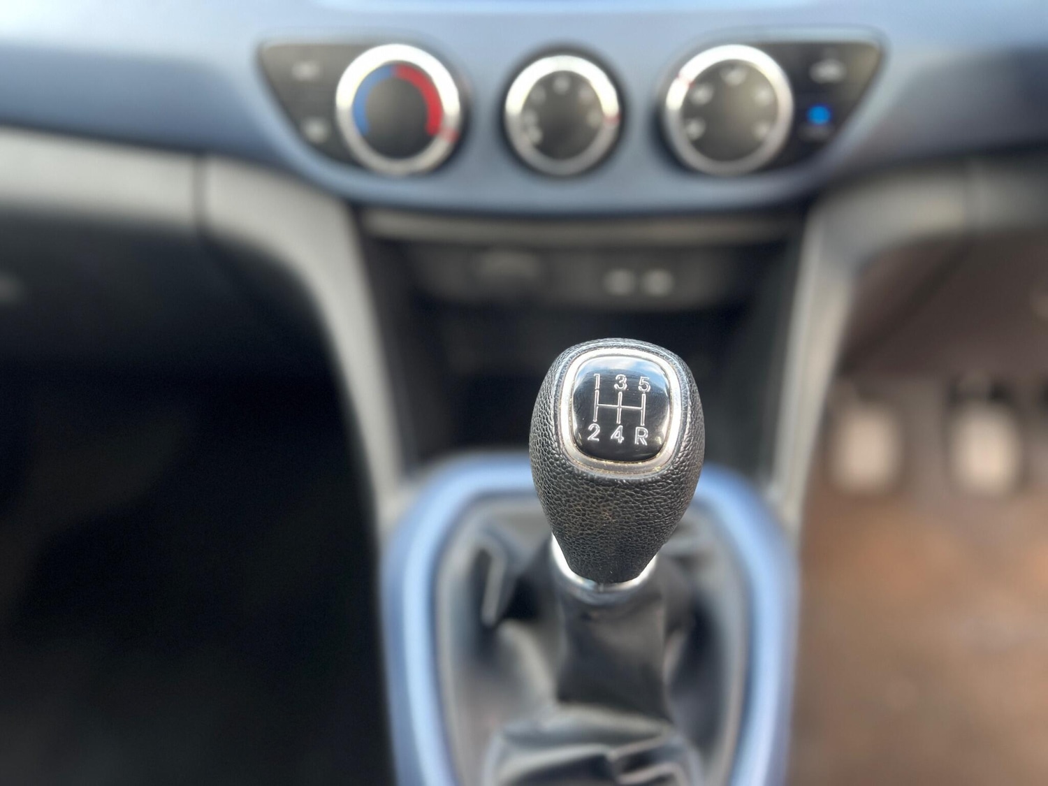 Used Hyundai i10 2014 for sale - 77050156: Photo 30