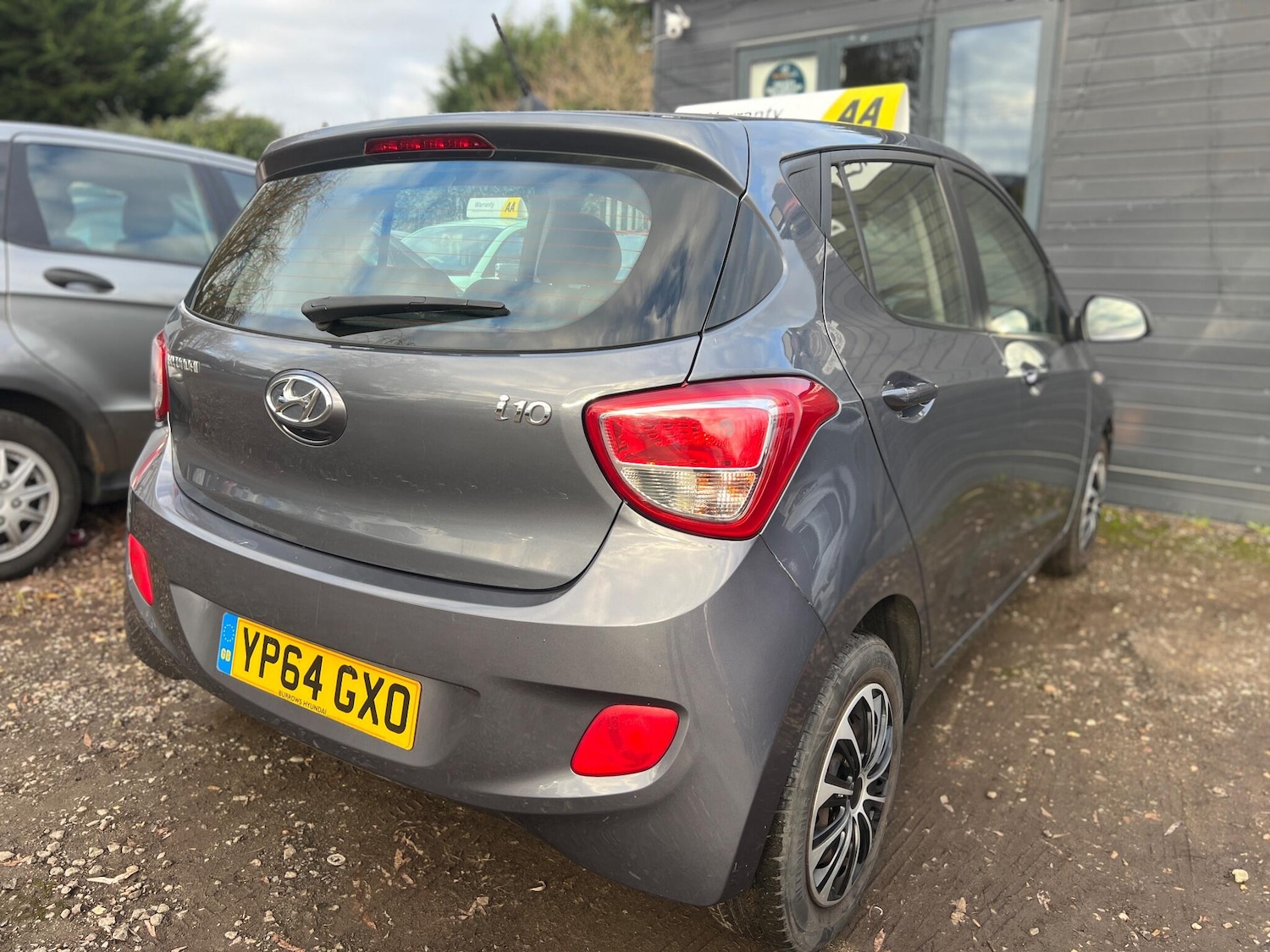 Used Hyundai i10 2014 for sale - 77050156: Photo 9