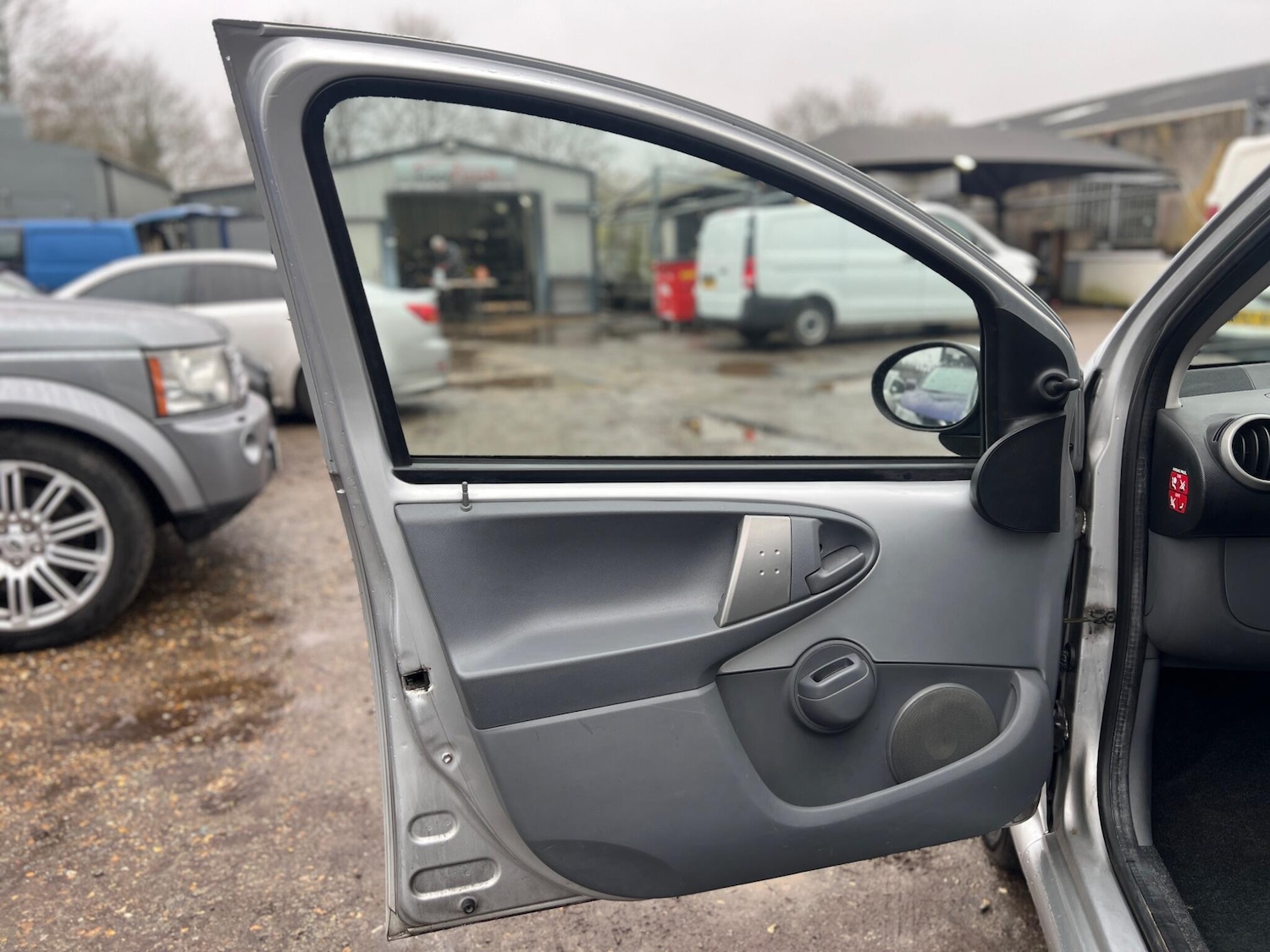 Used Toyota AYGO for sale - 77613020: Photo 13