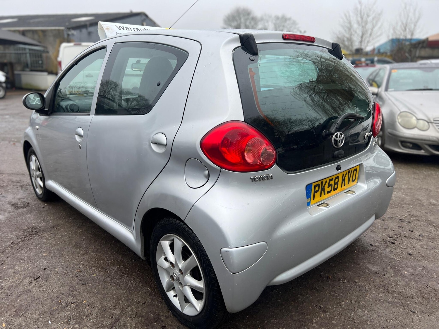 Used Toyota AYGO for sale - 77613020: Photo 3