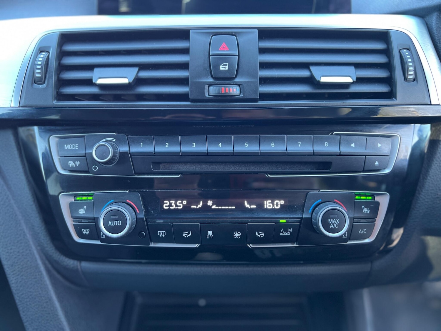 Used BMW 3 Series 2016 for sale - 77957167: Photo 24