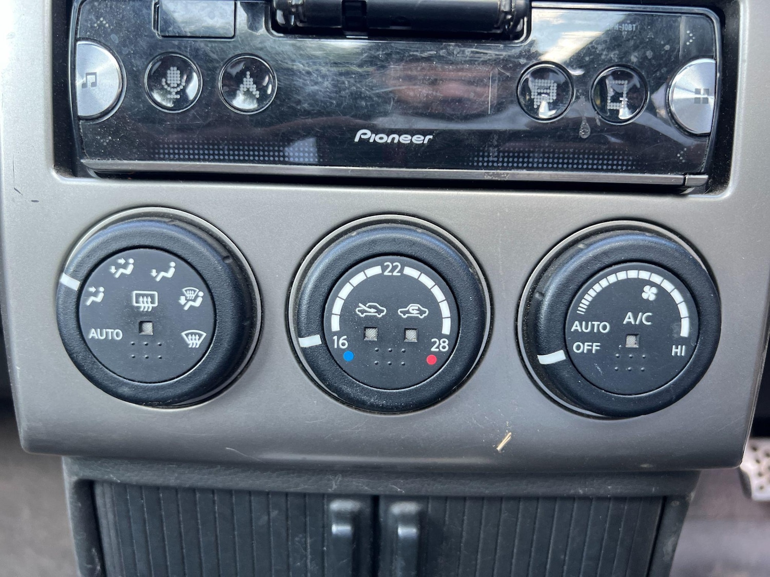 Vehicle 28