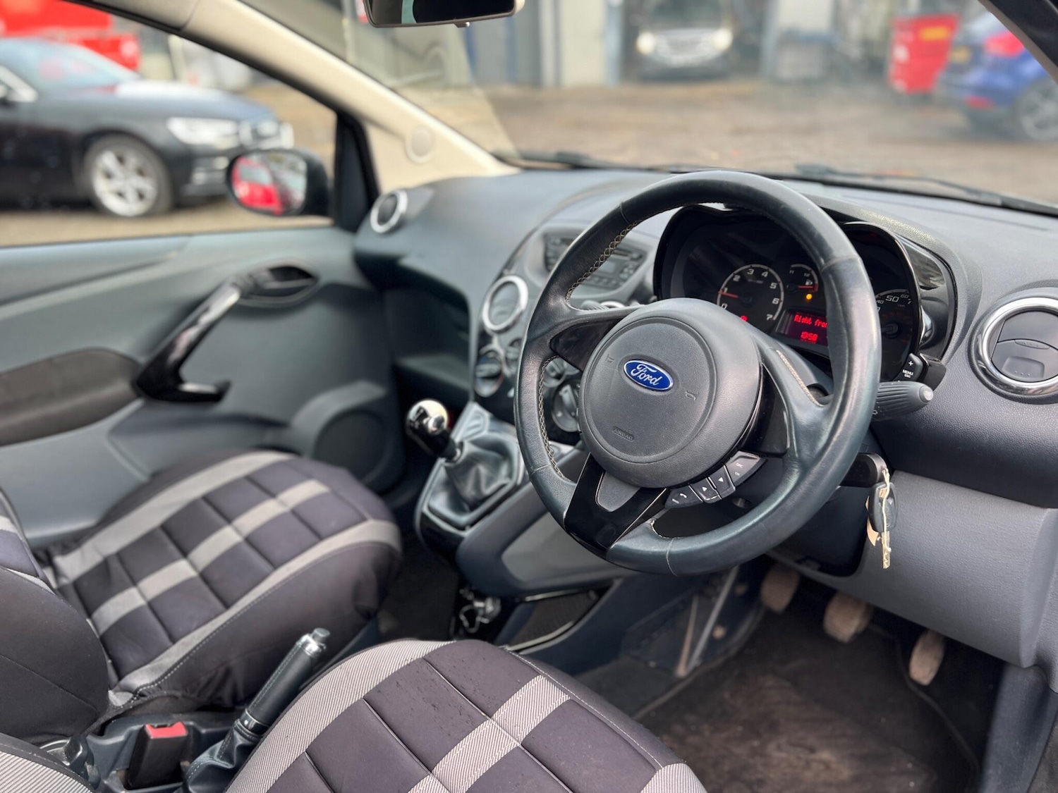 Used Ford Ka 2013 for sale - 77376066: Photo 25