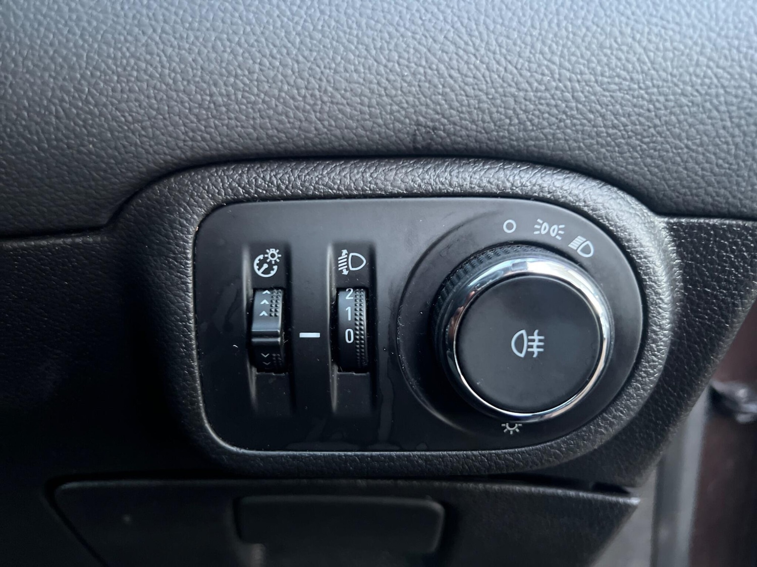 Used Vauxhall Zafira 2017 for sale - 77892405: Photo 18