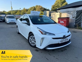 2025 (71) - 1.8 VVT-h Excel CVT Euro 6 (s/s) 5dr