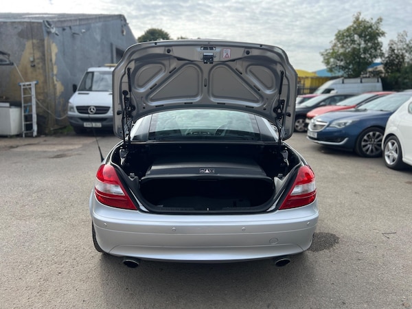 Used Mercedes-Benz SLK 2005 for sale - 76042221: Photo 10