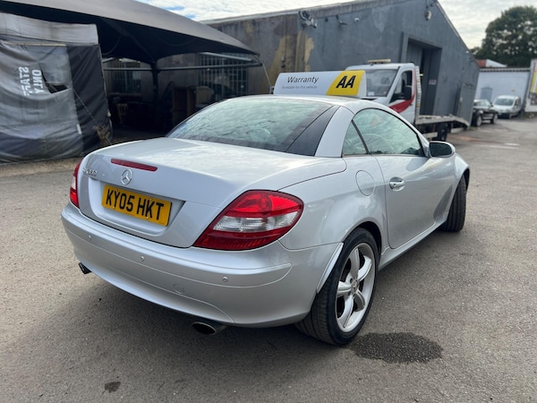 Used Mercedes-Benz SLK 2005 for sale - 76042221: Photo 7