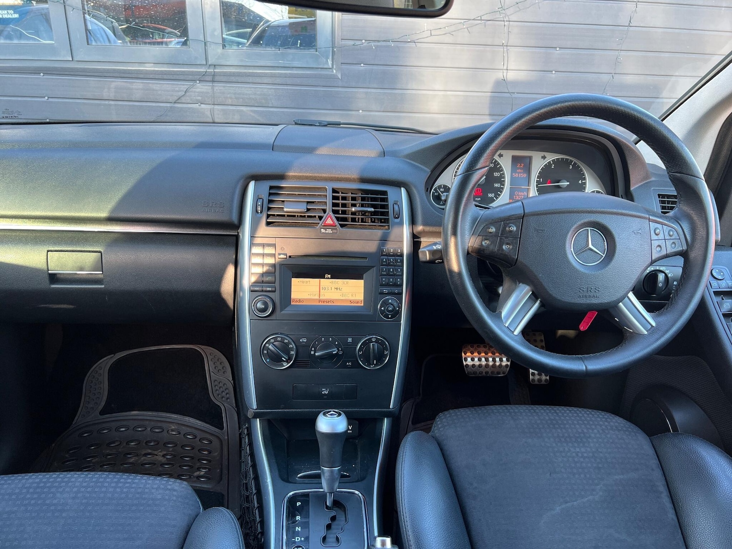 Used Mercedes-Benz B Class for sale - 77049938: Photo 25