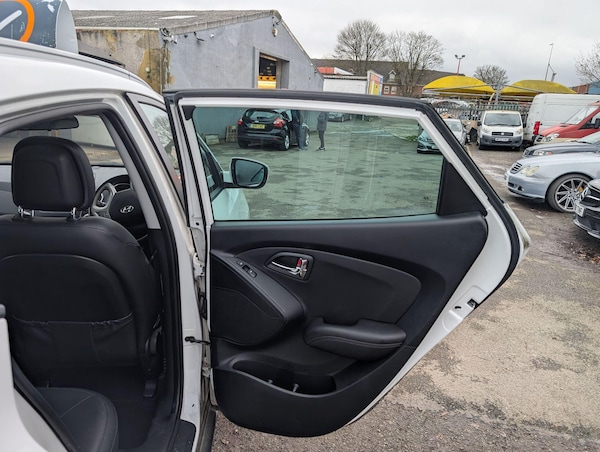 Used Hyundai Ix35 2013 for sale - 76213974: Photo 16