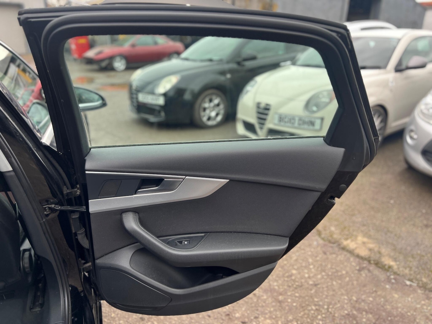 Used Audi A4 2016 for sale - 77633467: Photo 17