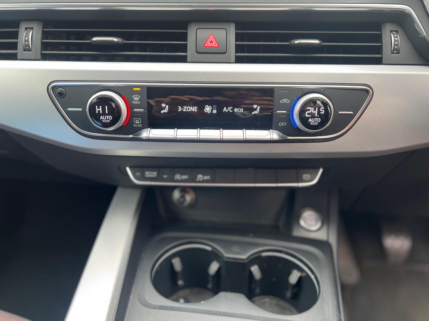 Used Audi A4 2016 for sale - 77633467: Photo 21