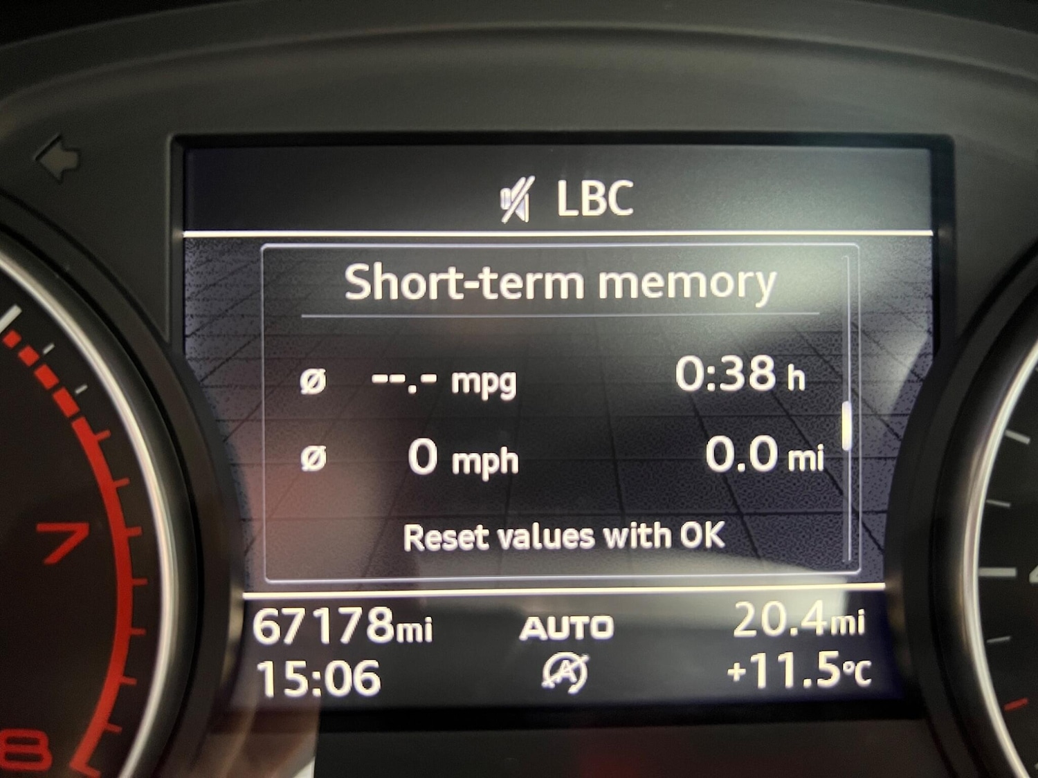 Used Audi A4 2016 for sale - 77633467: Photo 26