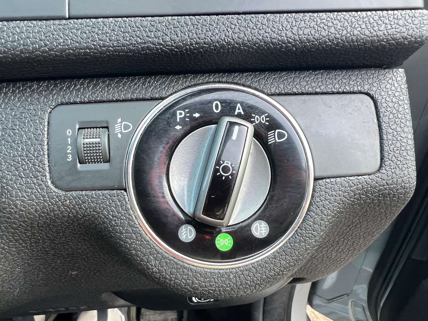 Used Mercedes-Benz C Class 2008 for sale - 77560004: Photo 23