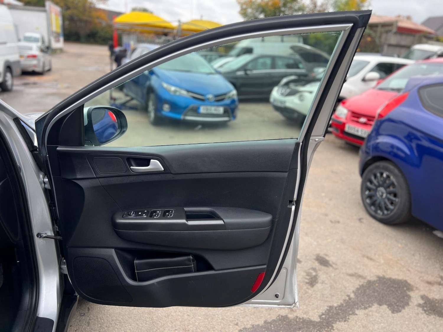 Used Kia Sportage 2017 for sale - 76899600: Photo 13