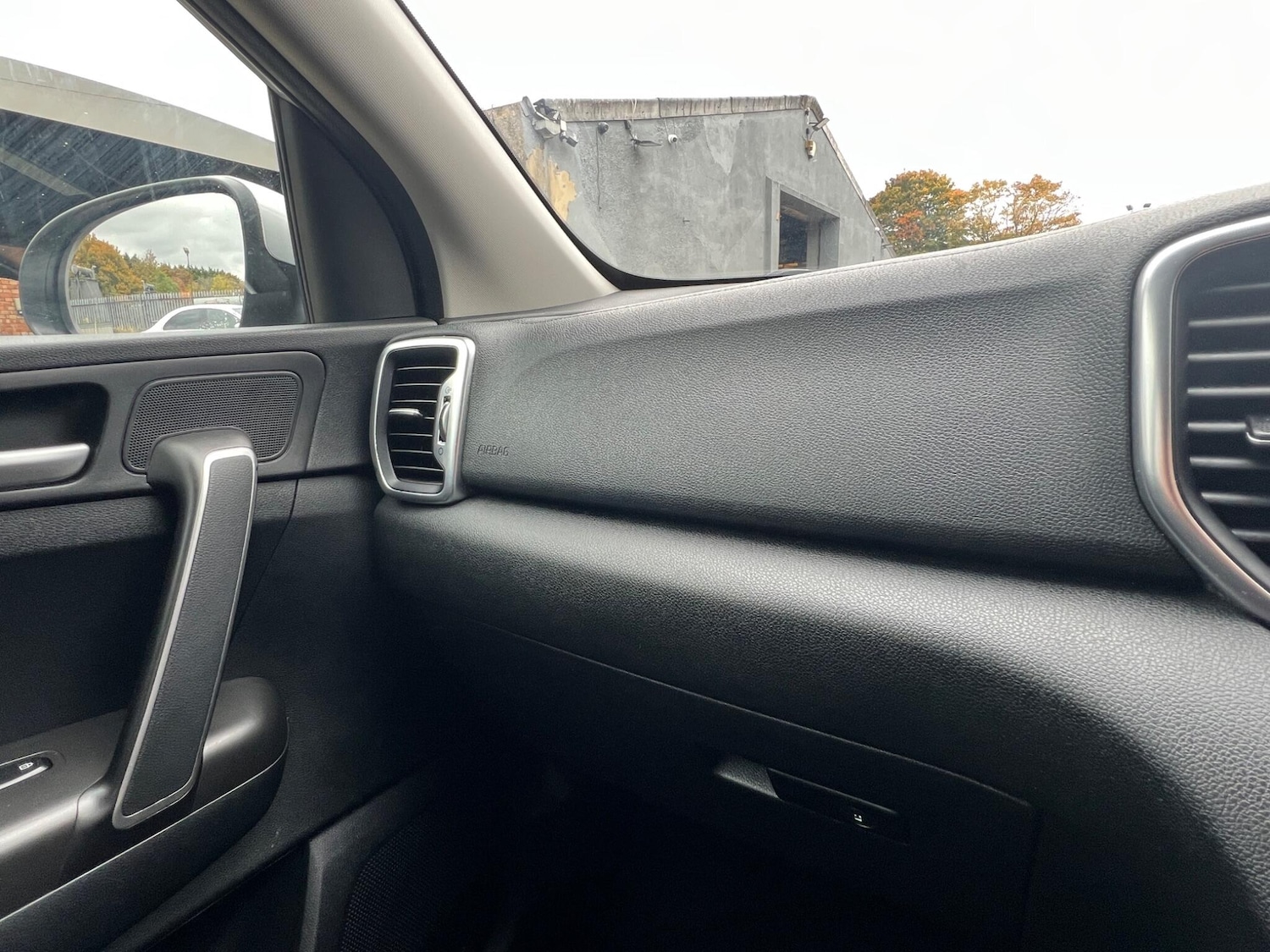 Used Kia Sportage 2017 for sale - 76899600: Photo 33