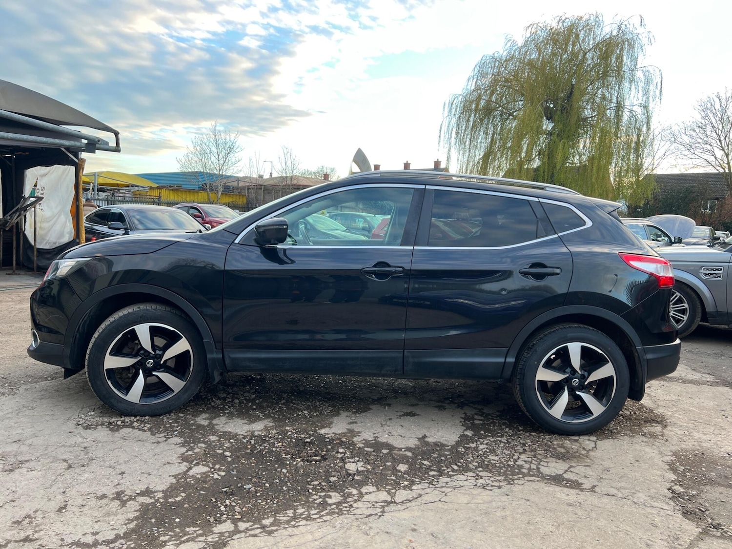 Used Nissan Qashqai 2017 for sale - 78033853: Photo 4