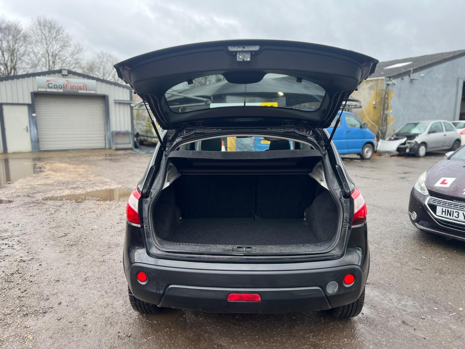 Used Nissan Qashqai 2013 for sale - 77305544: Photo 21