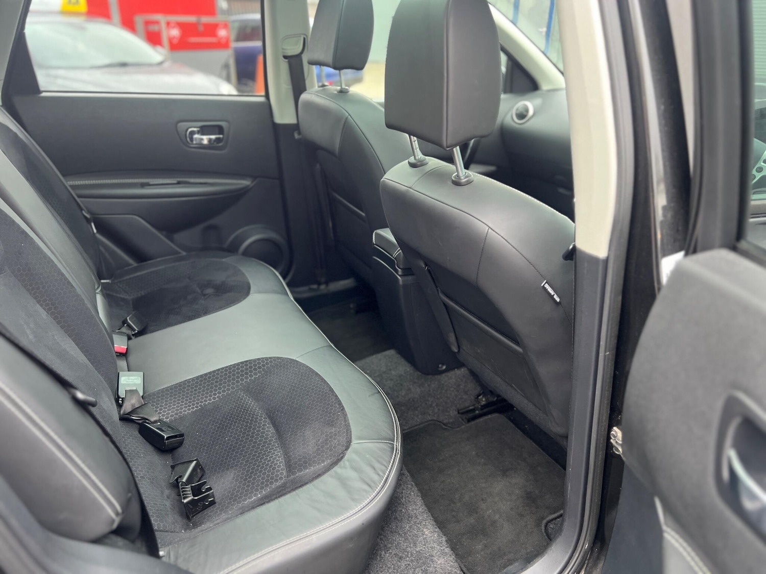 Used Nissan Qashqai 2013 for sale - 77305544: Photo 24