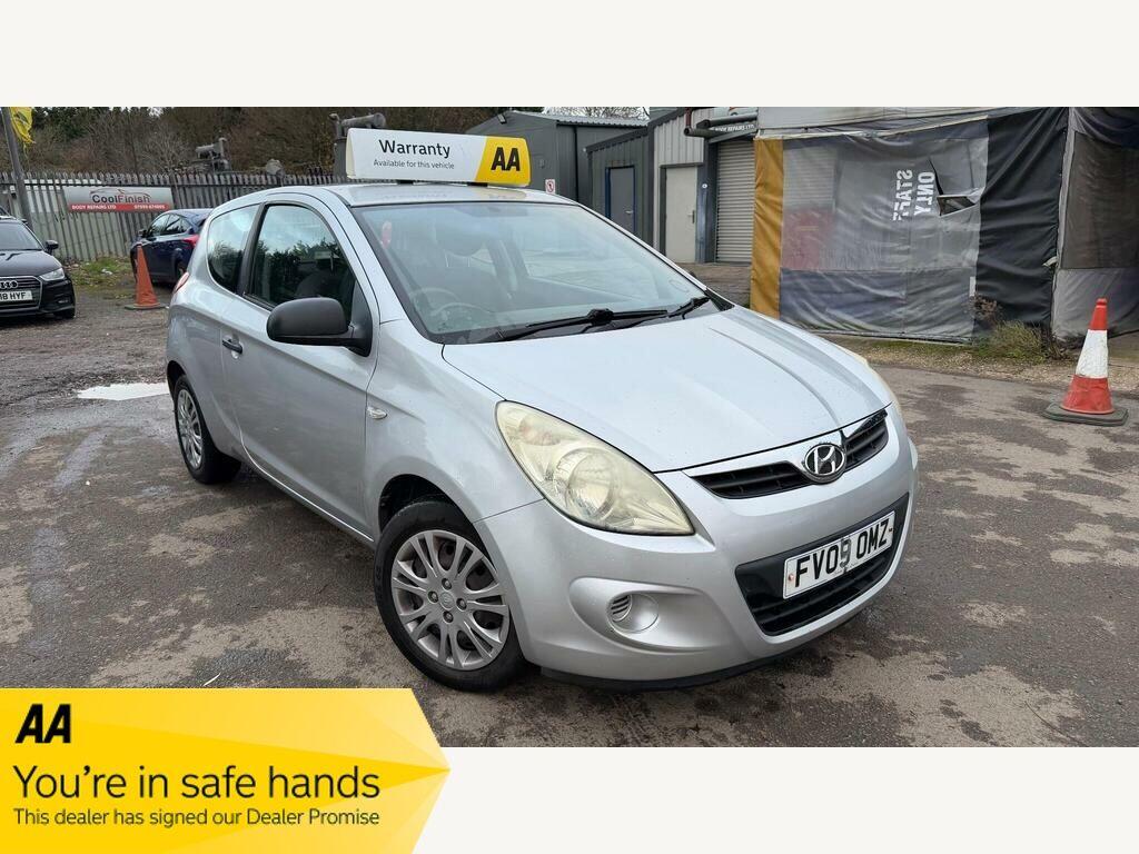 Used Hyundai i20 2009 for sale - 76743610: Photo 1