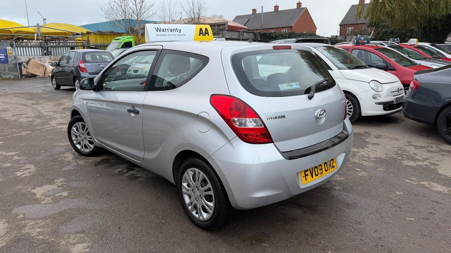 Used Hyundai i20 2009 for sale - 76743610: Photo 10