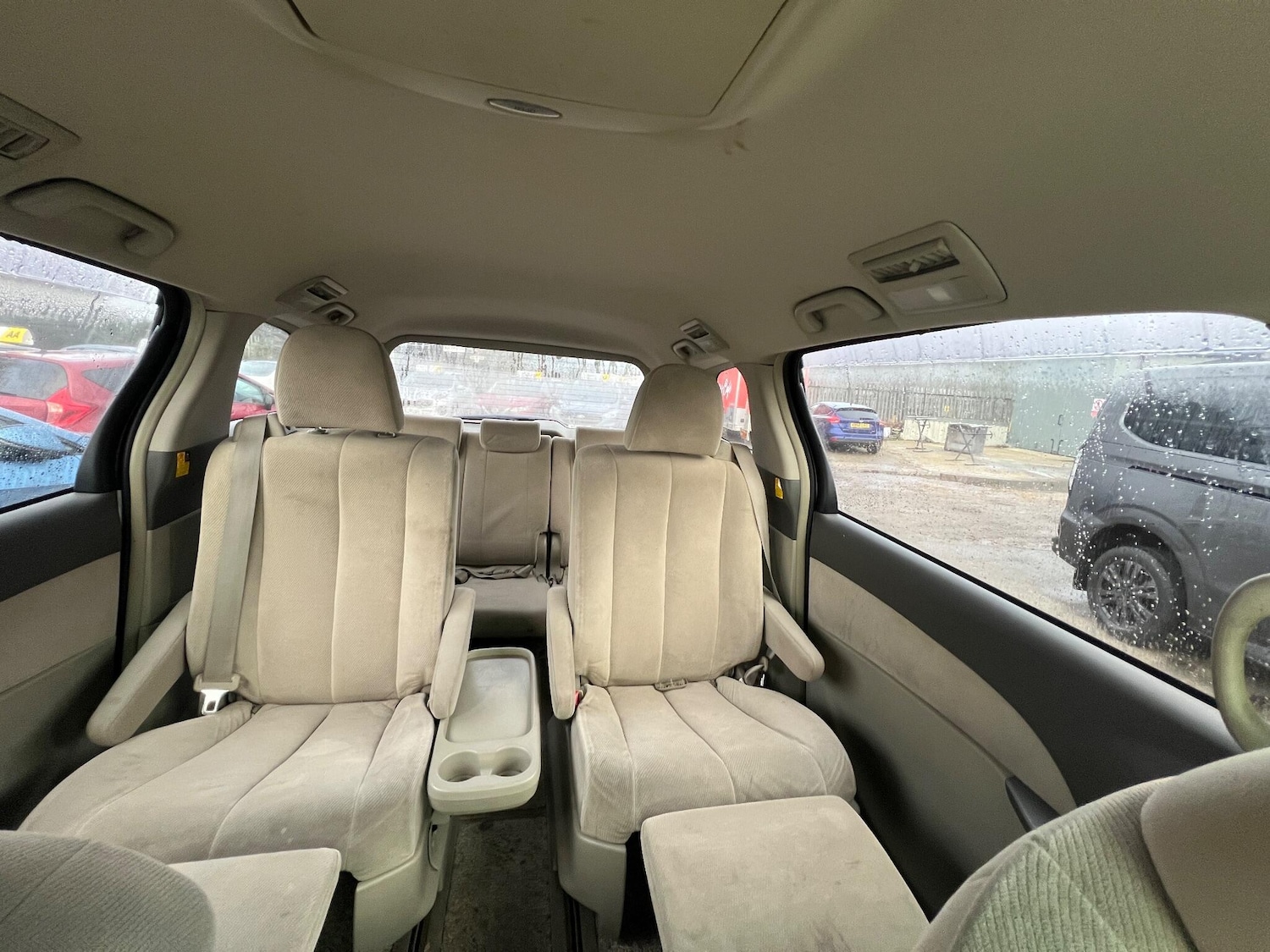 Used Toyota Estima 2023 for sale - 77016266: Photo 35