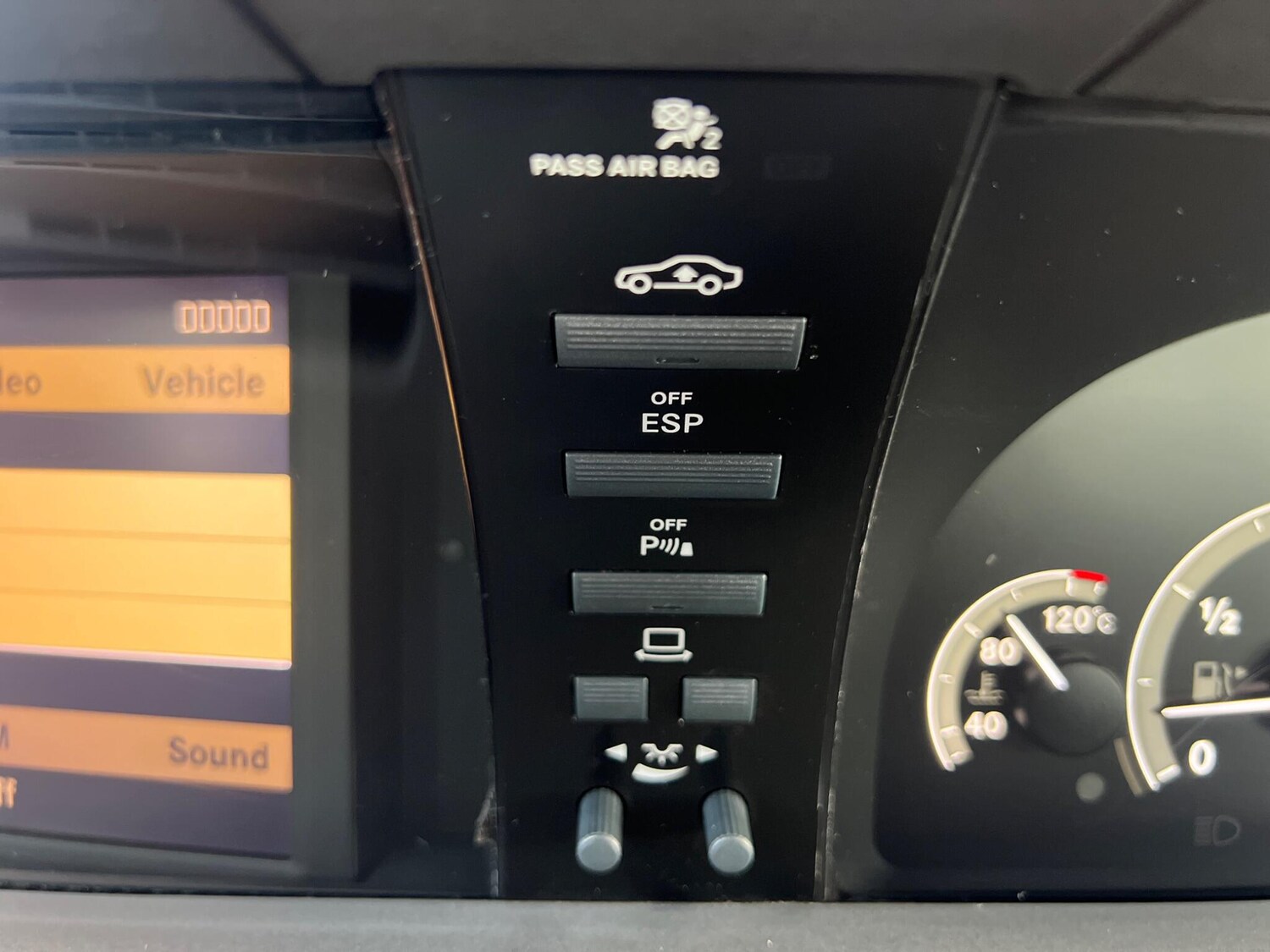 Used Mercedes-Benz CL 2007 for sale - 77441140: Photo 33