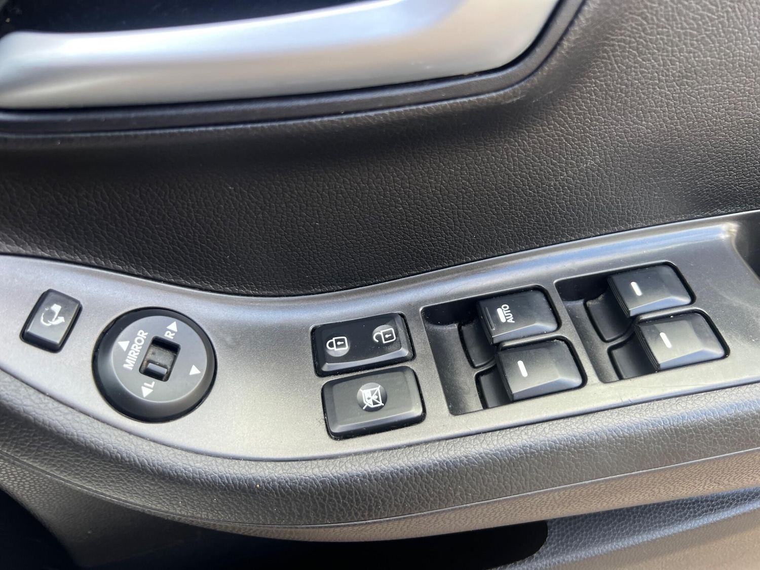 Used Kia Picanto 2012 for sale - 77710024: Photo 16