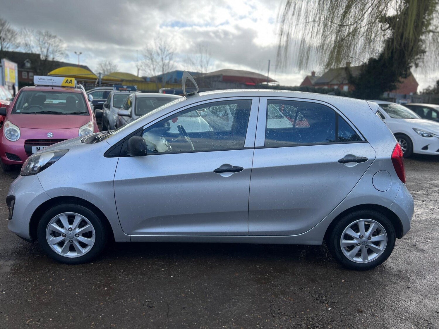 Used Kia Picanto 2012 for sale - 77710024: Photo 2