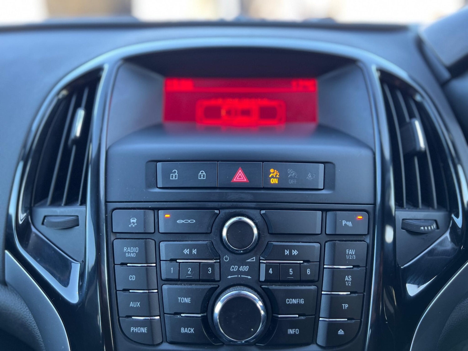 Used Vauxhall Astra 2014 for sale - 77958182: Photo 12