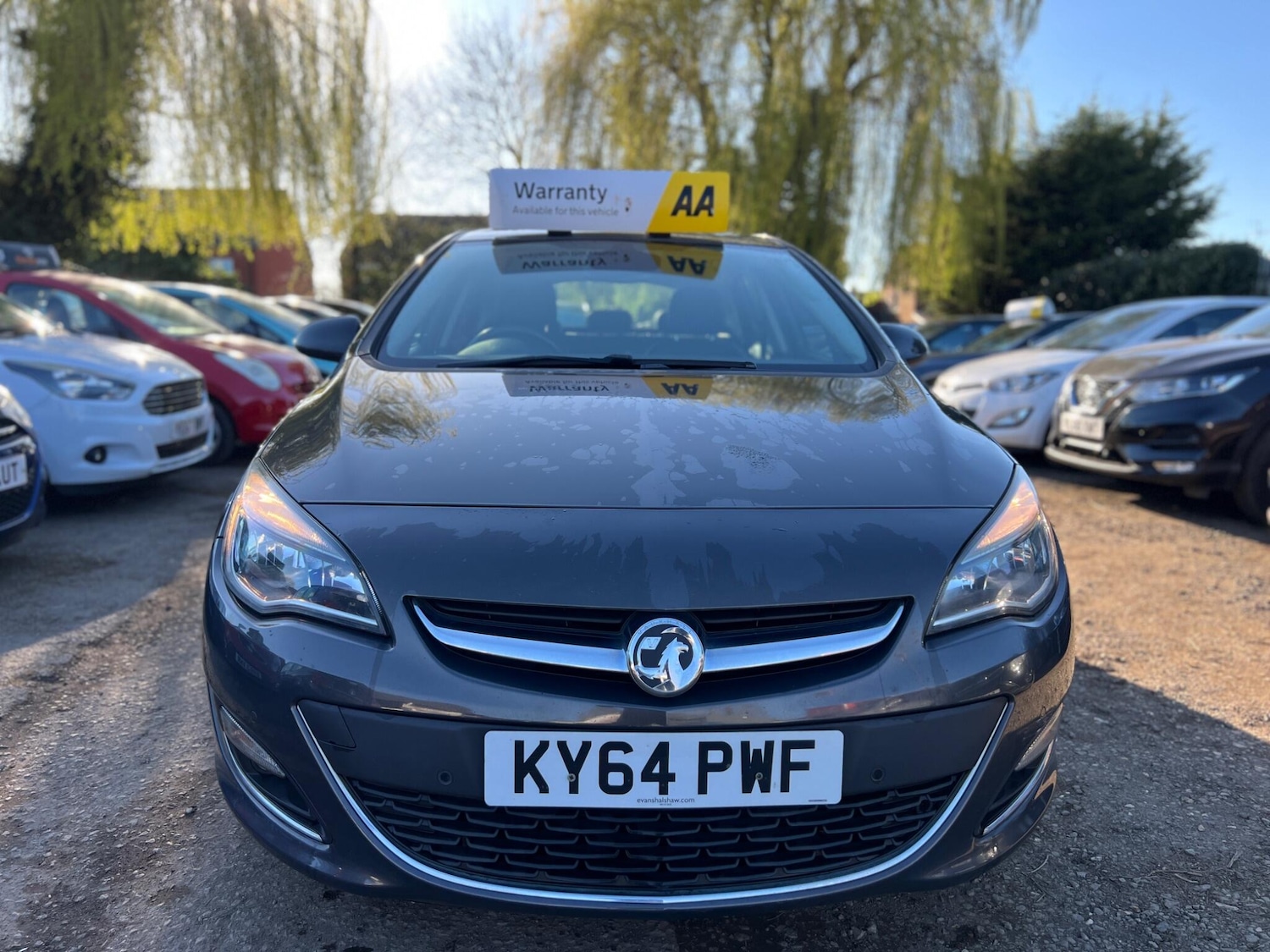 Used Vauxhall Astra 2014 for sale - 77958182: Photo 2