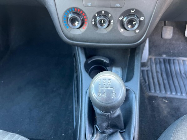 Used Fiat Punto Evo 2010 for sale - 76213983: Photo 19