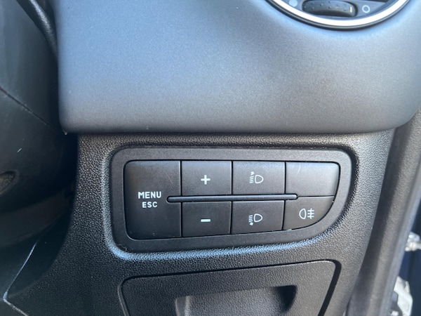 Used Fiat Punto Evo 2010 for sale - 76213983: Photo 21