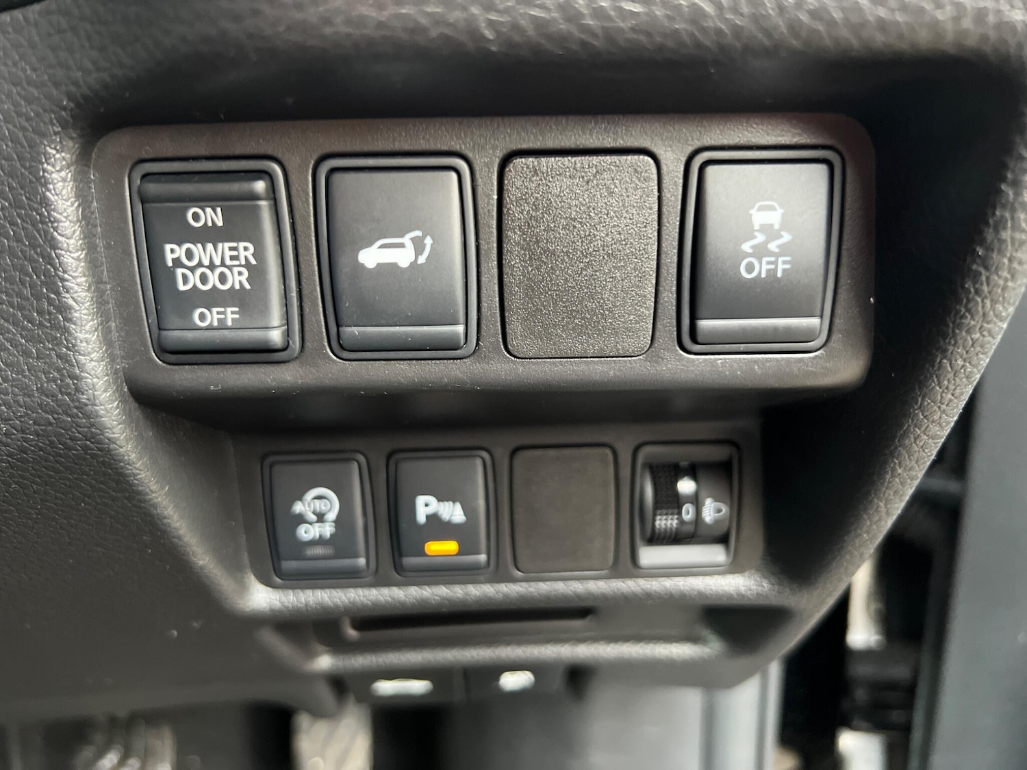 Used Nissan X-Trail 2017 for sale - 77559766: Photo 24