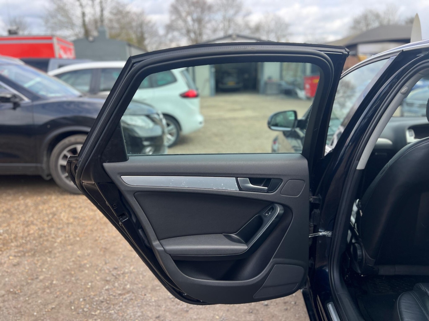 Used Audi A4 2009 for sale - 78086685: Photo 11