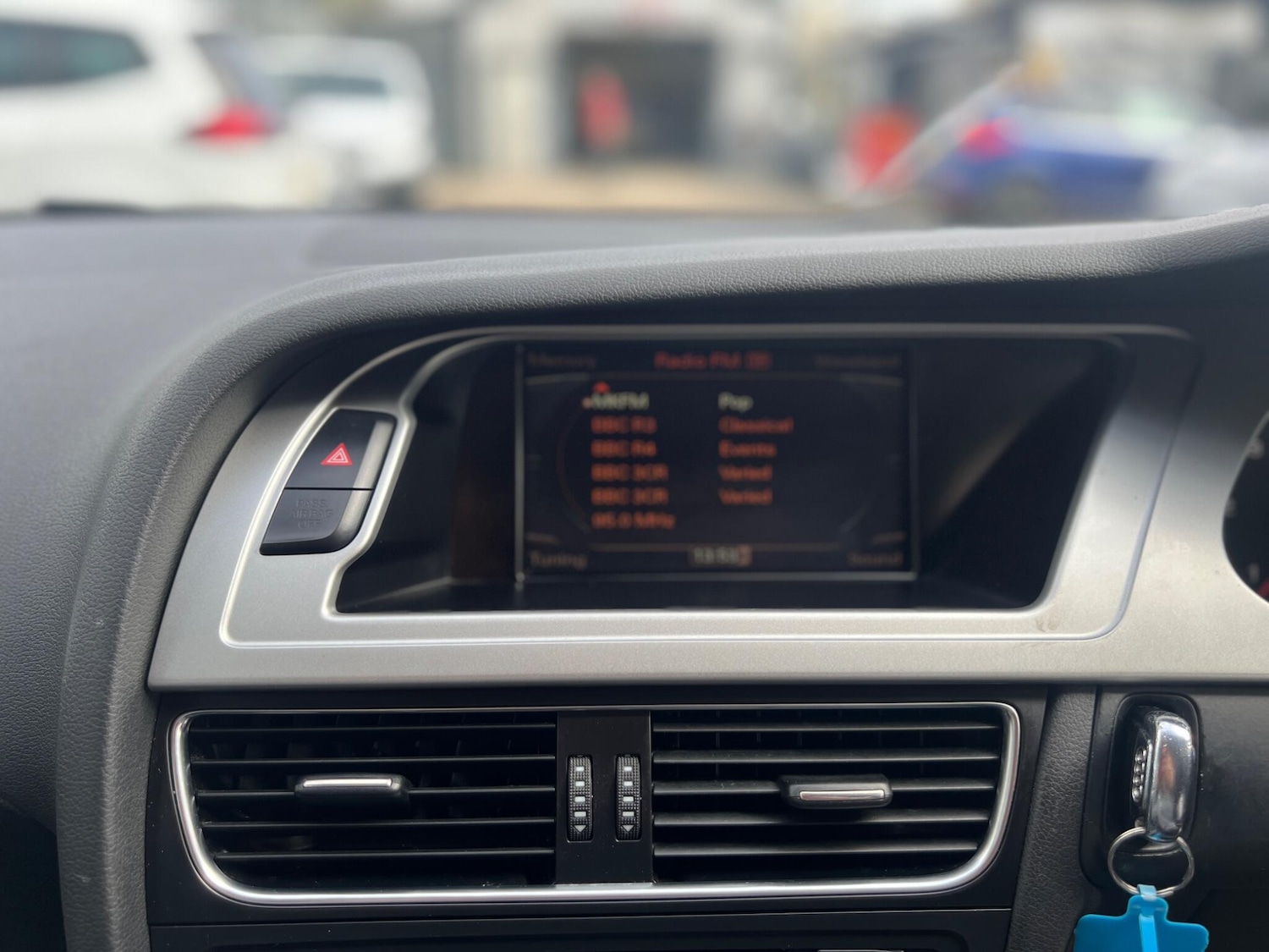 Used Audi A4 2009 for sale - 78086685: Photo 14