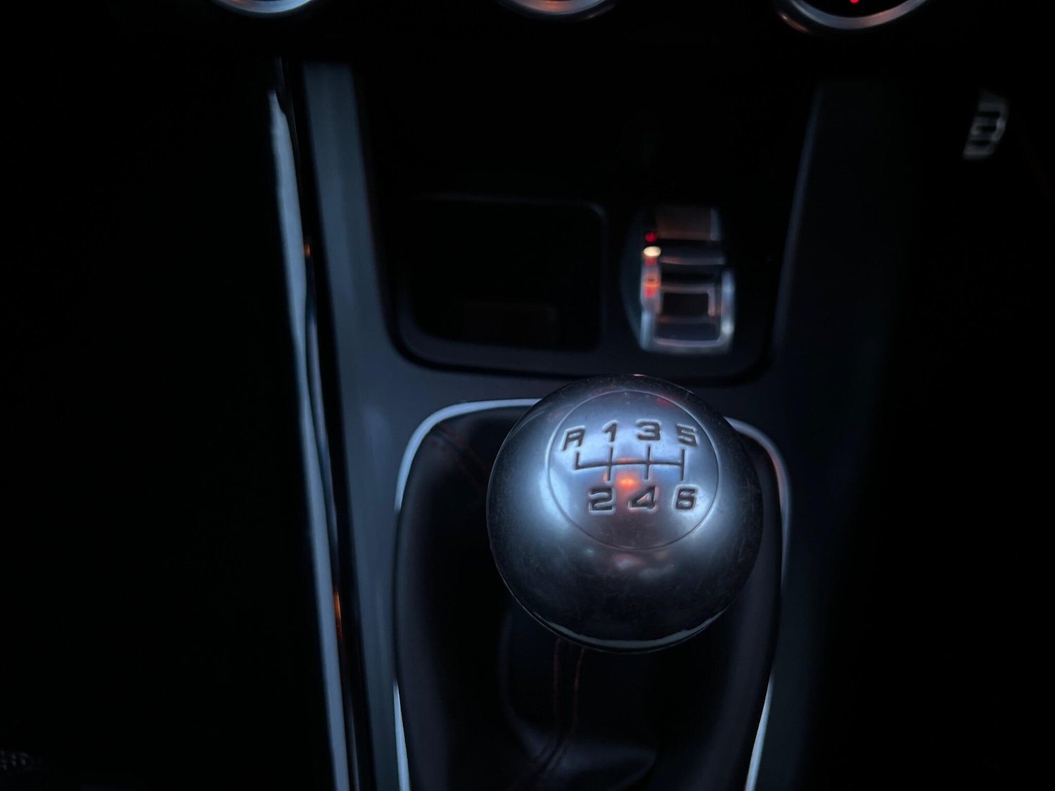 Used Alfa Romeo Giulietta 2010 for sale - 77625882: Photo 31