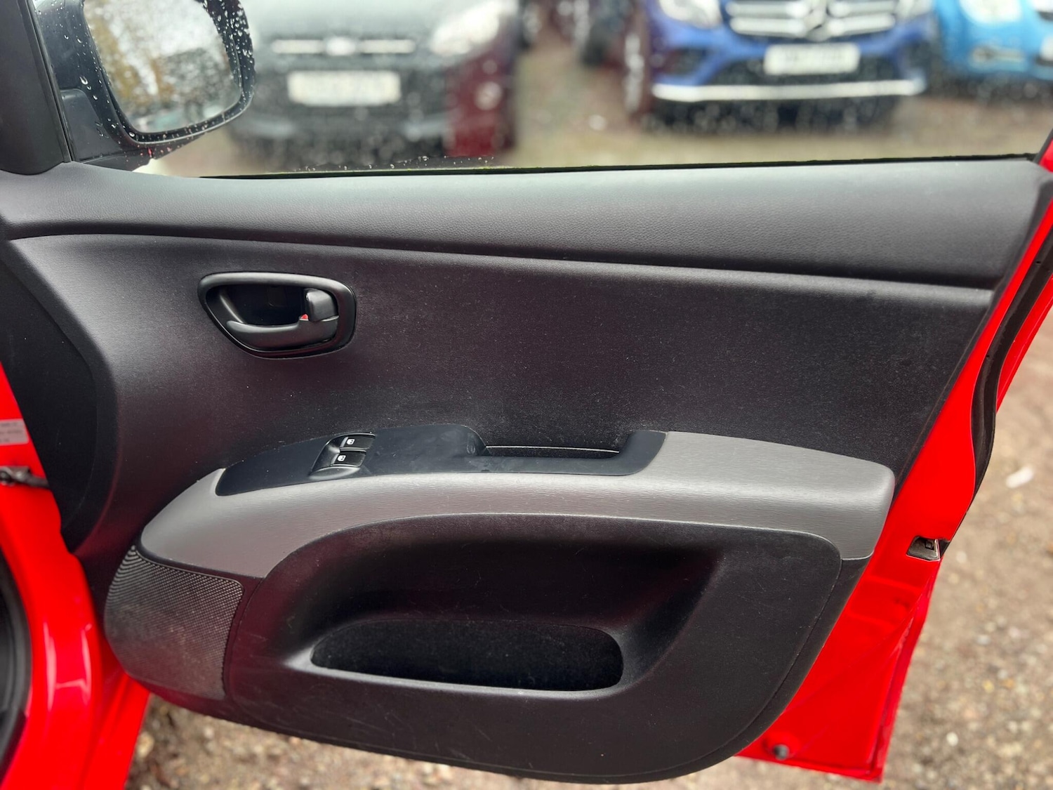 Used Hyundai i10 2010 for sale - 77155669: Photo 25