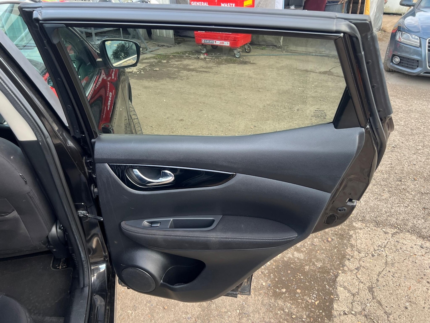 Used Nissan Qashqai for sale - 78203793: Photo 17