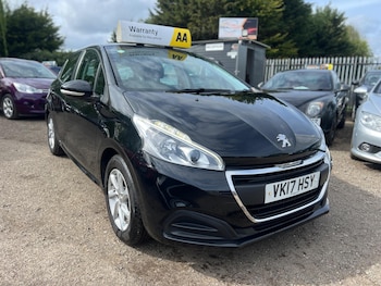 Used Peugeot 208 2017 for sale - 78276348: Photo